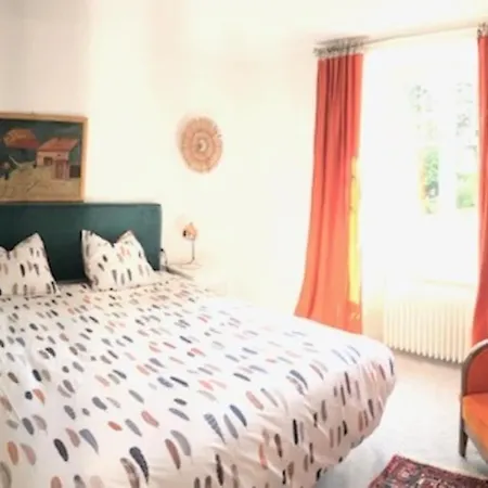 Stunning 5-bed House In * Montfarville